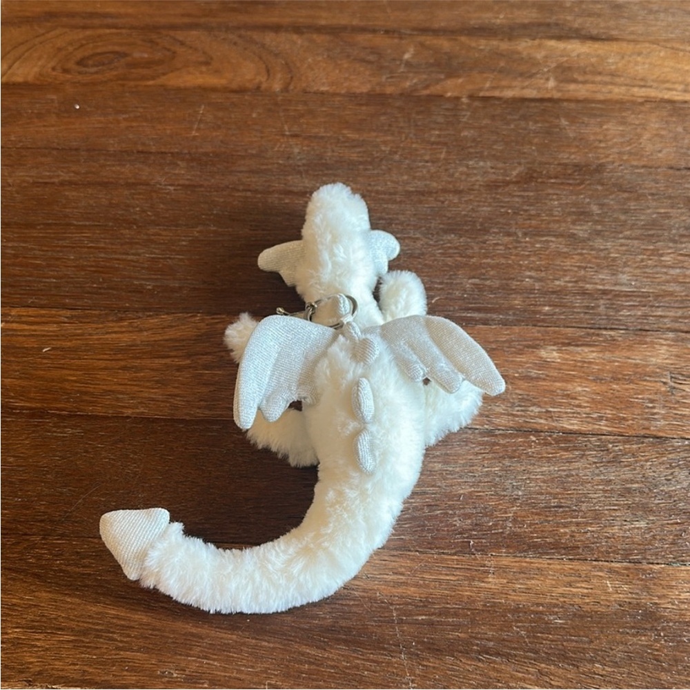 Snow Dragon Keychain Plush Dragon Bag Charm Fairycore Coquette Aesthetic New - Picture 4 of 5